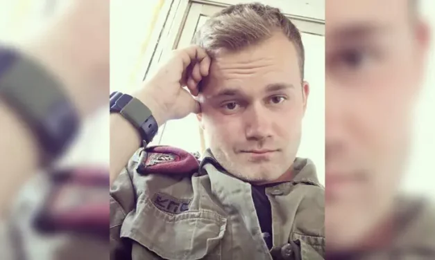 Soldier stopped on main highway to help drivers and was run over