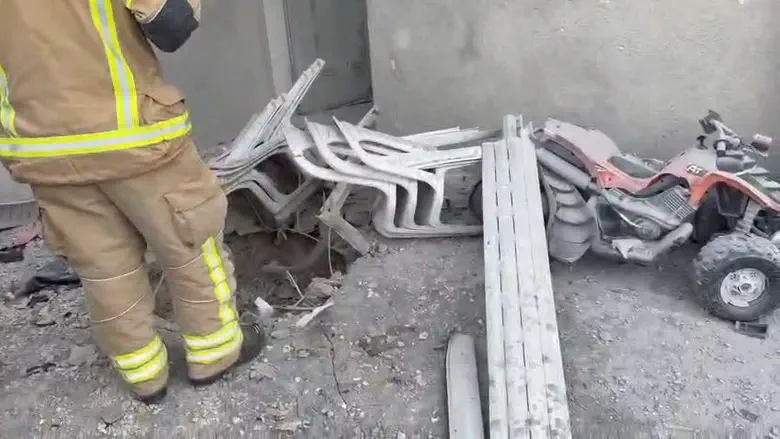 Iranian missile damages two homes in Samaria