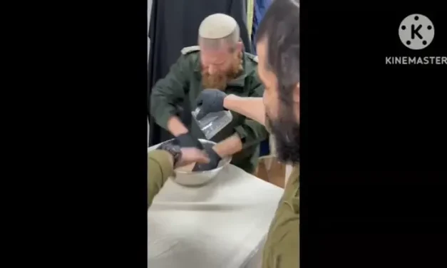 Watch: Matzah baking in Syria