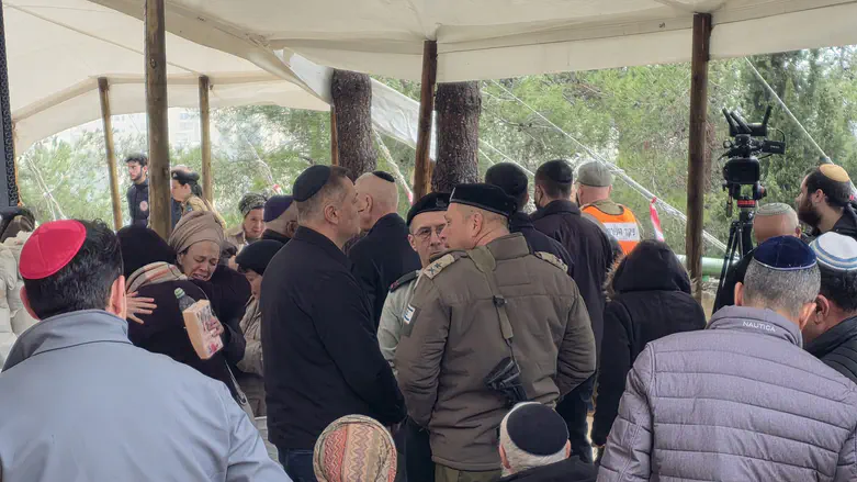 Live: Sergeant Aviaad Elchanan Volansky laid to rest