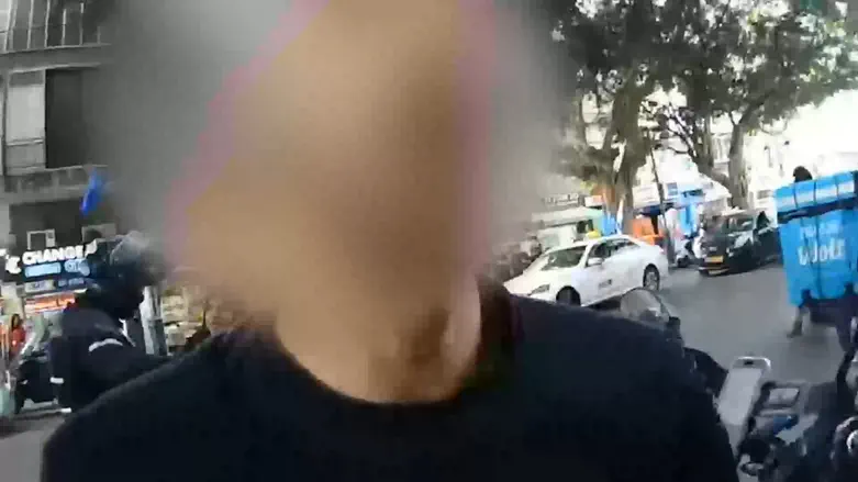 Watch: Terrorist who stabbed Religious Council chief arrested