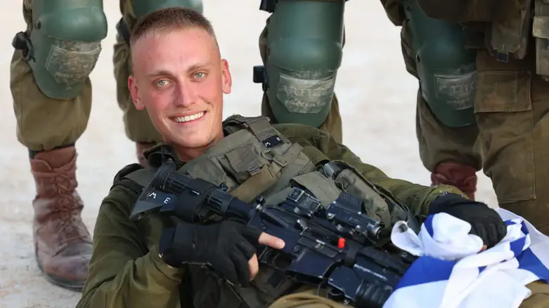 Brother of Staff Sergeant Maxsim Entis: ‘We asked him not to try be a hero’