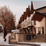 Mortgage Rates Inch Higher as War Weighs on Housing Market