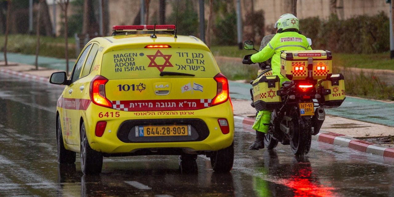 Born under fire: MDA delivers baby in Jerusalem minutes before rushing to shelter