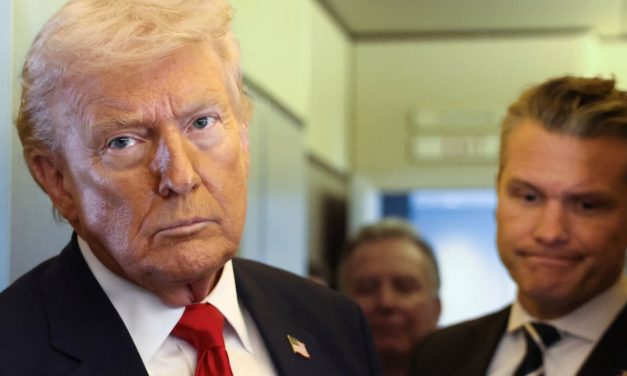 Trump tells aides he is willing to end Iran war without reopening Hormuz, WSJ reports