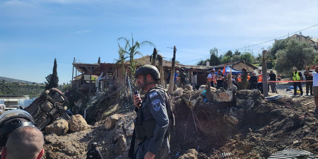 Eleven injured in Beit Shemesh after sirens sound across central Israel