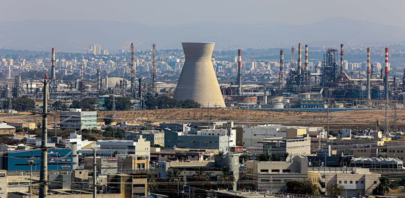 Despite gas reserves Israel remains dependent on oil