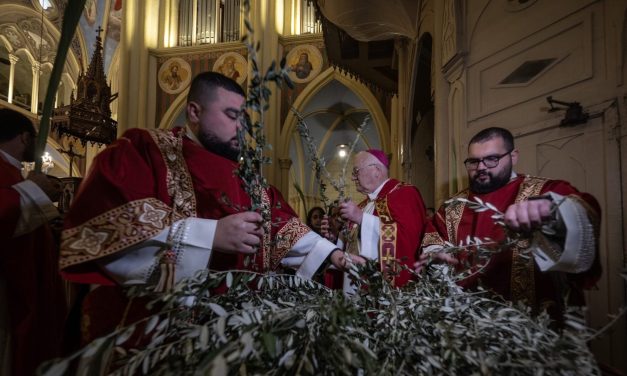 Netanyahu orders Church of the Holy Sepulchre open after Palm Sunday closure flares tensions