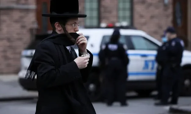 Brooklyn: 3 Jews assaulted by man wearing Iran shirt