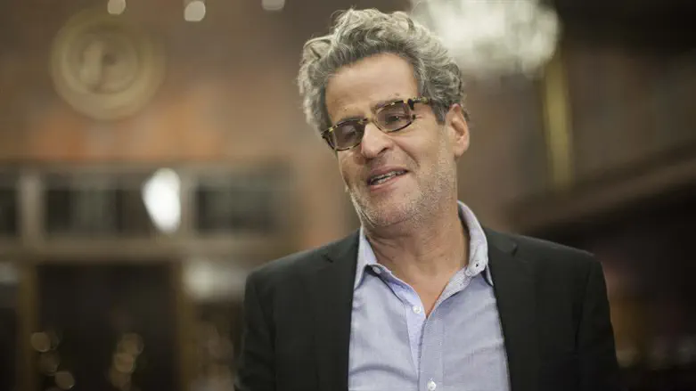 Berlin branch of Eyal Shani restaurant closes after protests and threats