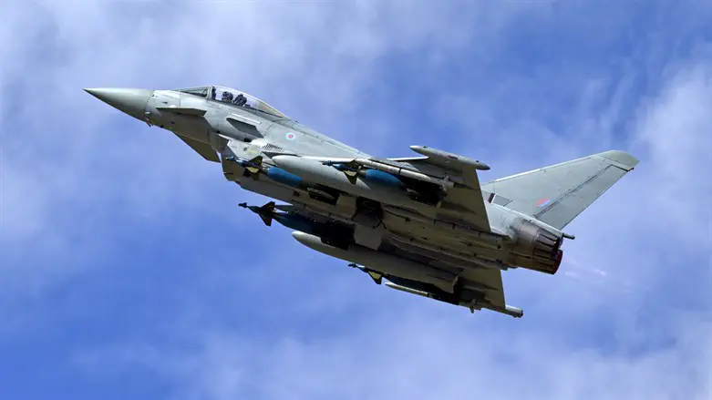 Fear of Israel: Fighter jets escort the Iranian delegation