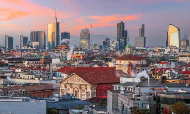 Pro-Palestinian protesters force Jewish group out of Milan WWII liberation parade