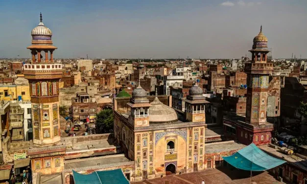 Pakistan and Egypt channel US-Iran communications amid war