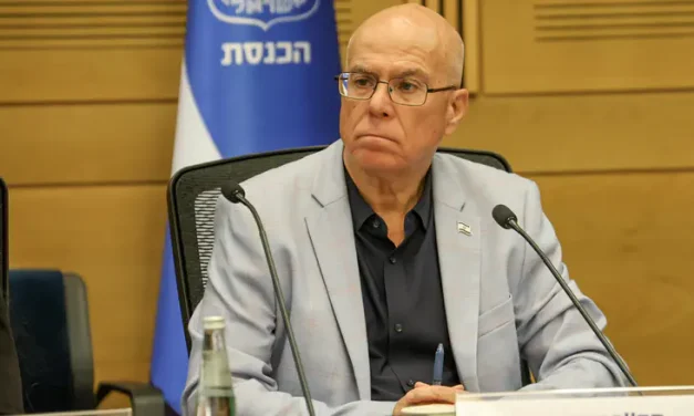 Otzma Yehudit MK tells Trump ‘shoot, don’t quack’