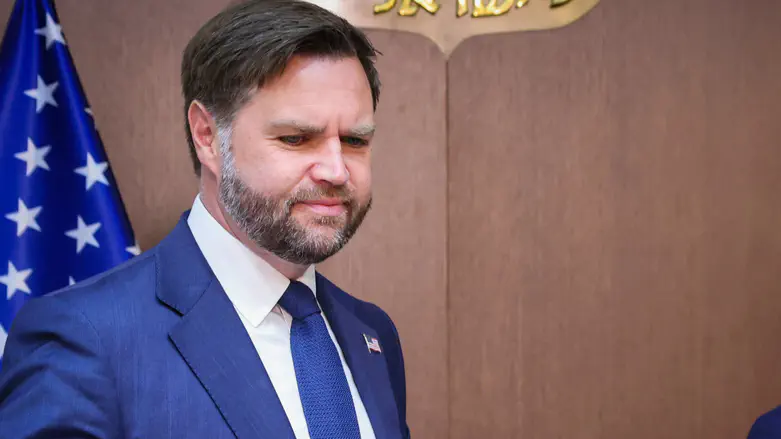 A surprising and concerning handshake