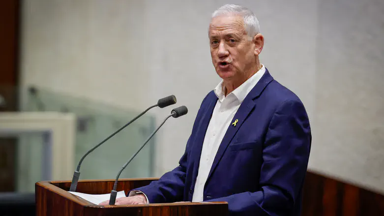 Report | Opposition’s bold deal: Make Gantz President, exit politics