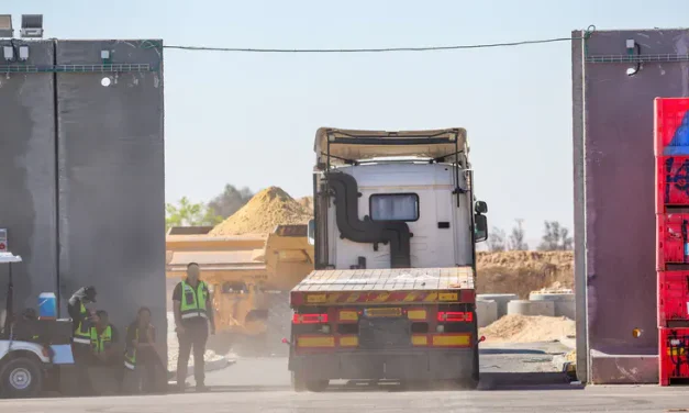 Three Israelis indicted for smuggling goods into Gaza