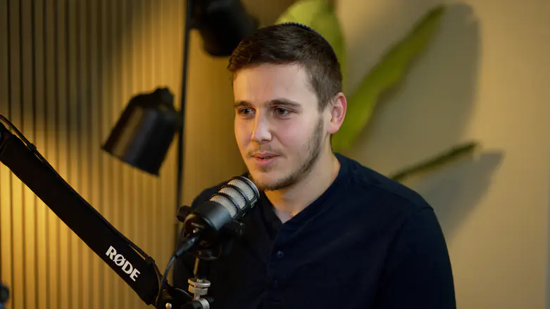 Wounded warrior Ari Spitz to light Independence Day torch