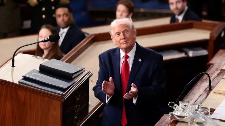 Trump: Iran’s president asked for ceasefire, we’ll consider when Hormuz reopens