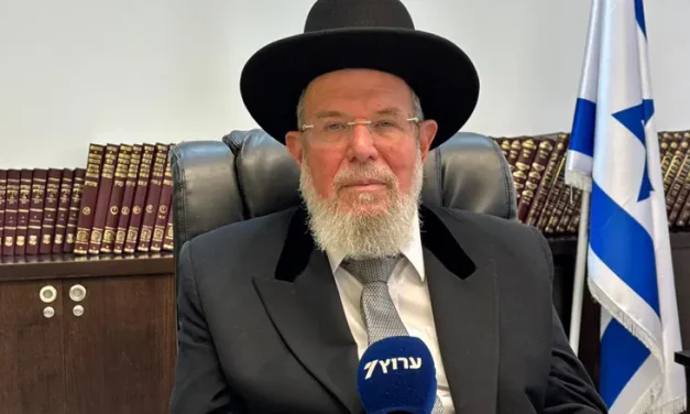 Special rabbinical resolution: ‘Thank President Trump who defends our land and the world’
