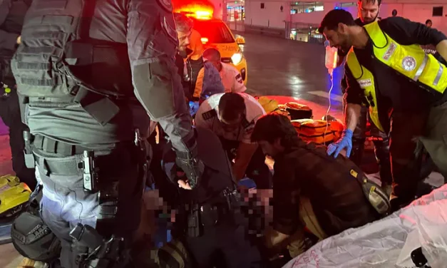 Protester suffers cardiac arrest during siren