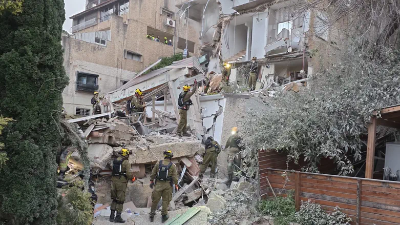 Investigation reveals missile broke apart mid-air, causing interceptors to miss