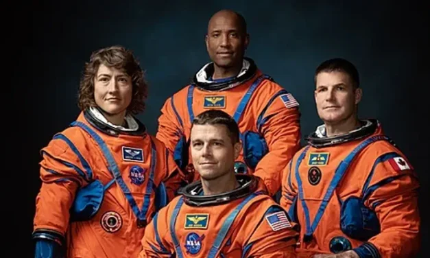 Aretemis II boldly goes farther than anyone before, even Apollo 13