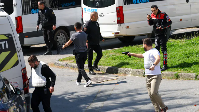 Istanbul: Two terrorists killed in shooting near Israeli consulate