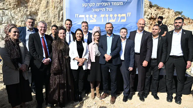 History in Binyamin: New community ‘Ma’oz Tzur’ inaugurated