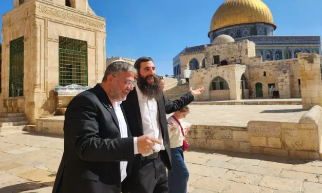 Itamar Ben Gvir visits Temple Mount, says ‘I feel like the land owner’