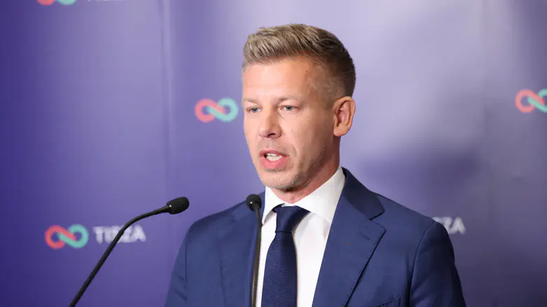 Magyar promises EU funds and NATO strength after defeating Orban