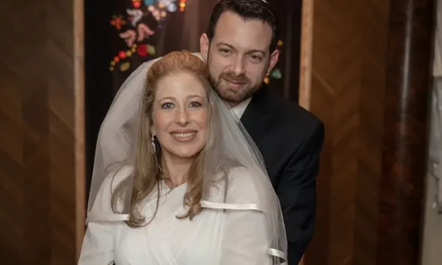 4,100 Jewish Marriages – And in 65% of Them, the Woman Made the First Move