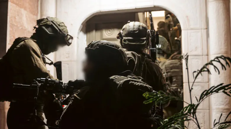 Security forces raid Hamas ‘charity organizations’