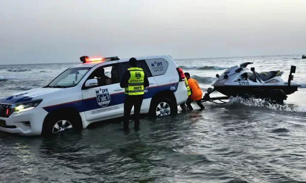 Netanya rabbis ban entry to separate beach