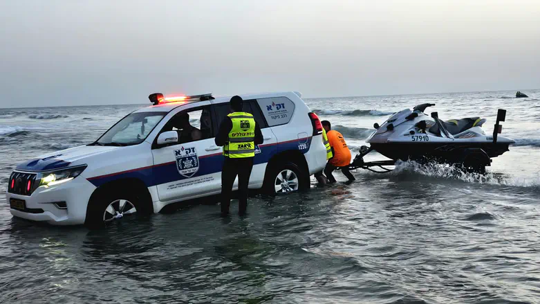 Netanya rabbis ban entry to separate beach