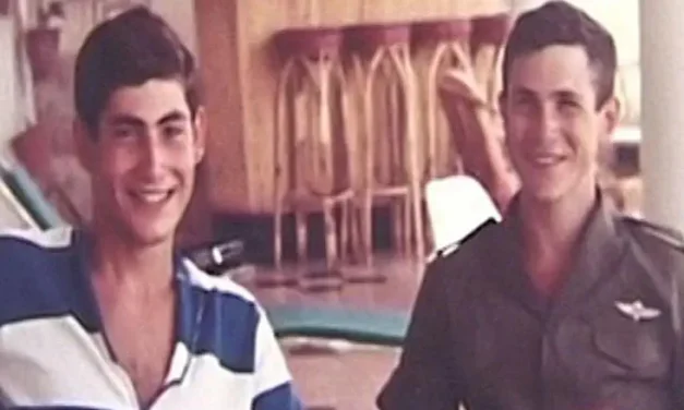 Netanyahu in personal Memorial Day post: I miss you, Yoni, my beloved brother