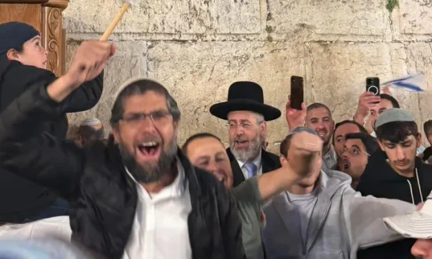 Watch: Festive Independence Day prayers at the Western Wall