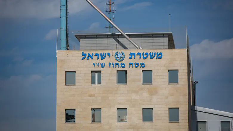 Adei Ad: Police trainee threatened teenagers – placed on forced leave