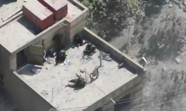 Footage from missile camera: Paratroopers eliminate six terrorists in Bint Jbeil