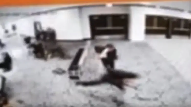 Watch: Suspect charges security checkpoint