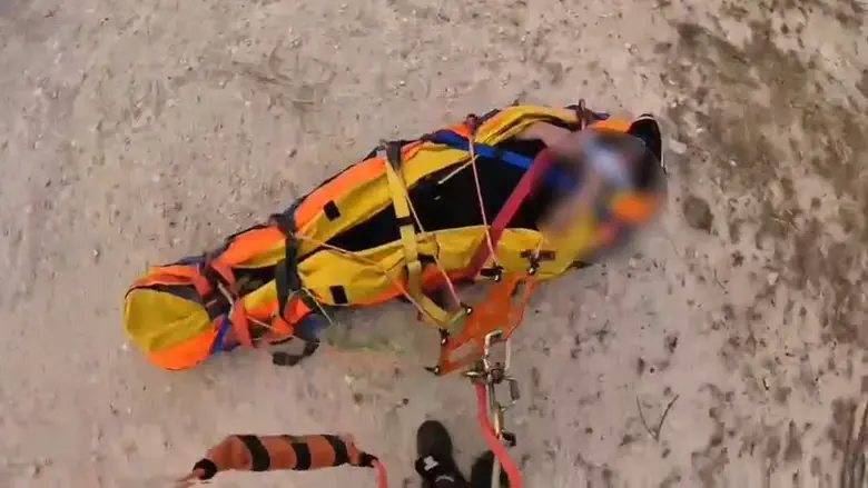 Teen rescued from Nahal Prat in helicopter operation