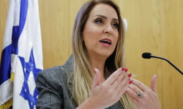 Central Elections Committee Director-General quits just months to election day