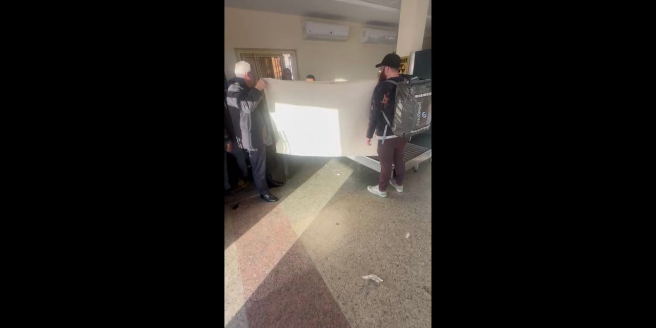 Ahead of Passover, Israelis seeking to leave cut a reverse-Exodus path through Egypt