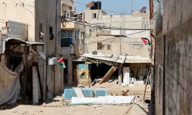 Dozens of Palestinians breach IDF checkpoints to enter Jenin refugee camp
