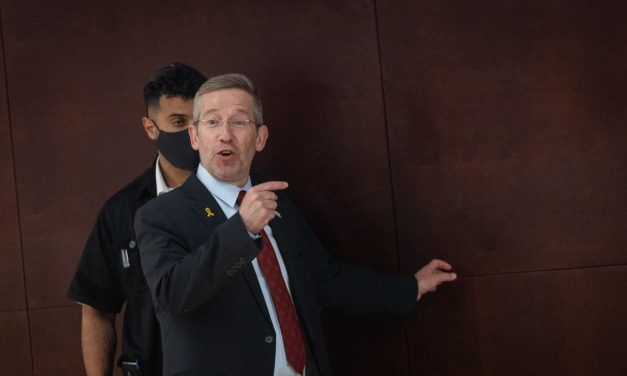 Gov’t secretary claims chief of staff Zamir backs haredi draft bill at High Court, IDF denies