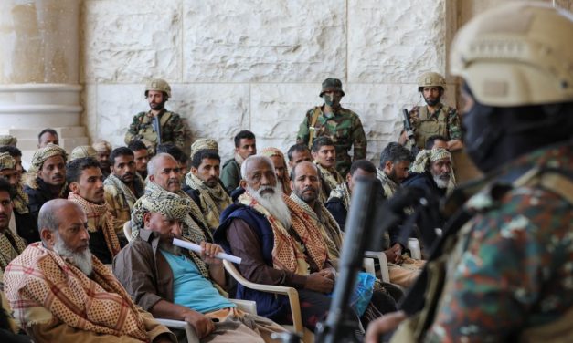 Building collapses in Tel Aviv, Houthis join the fight