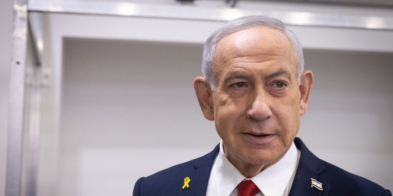 Netanyahu pardon request advances as Justice Ministry reviews new materials