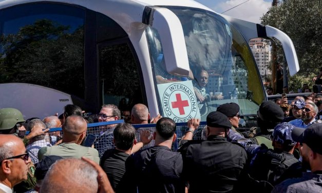 Hamas bomber, PFLP commander exchanged for Oct. 7 hostages to speak at Argentina trade union HQ