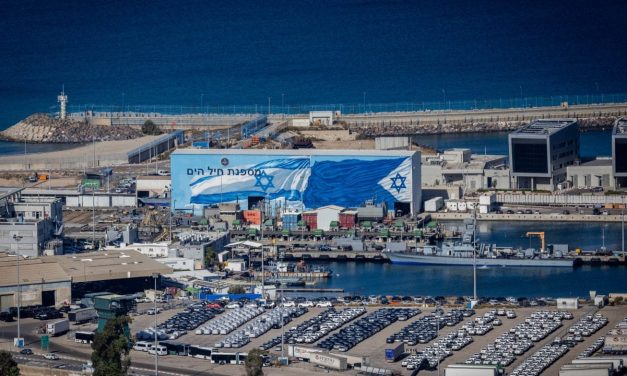 Under Ukraine pressure, Israel blocks suspect Russian grain ship