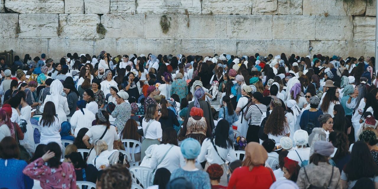 Global Jewish population is 15.8 m., almost half live in Israel, CBS reveals